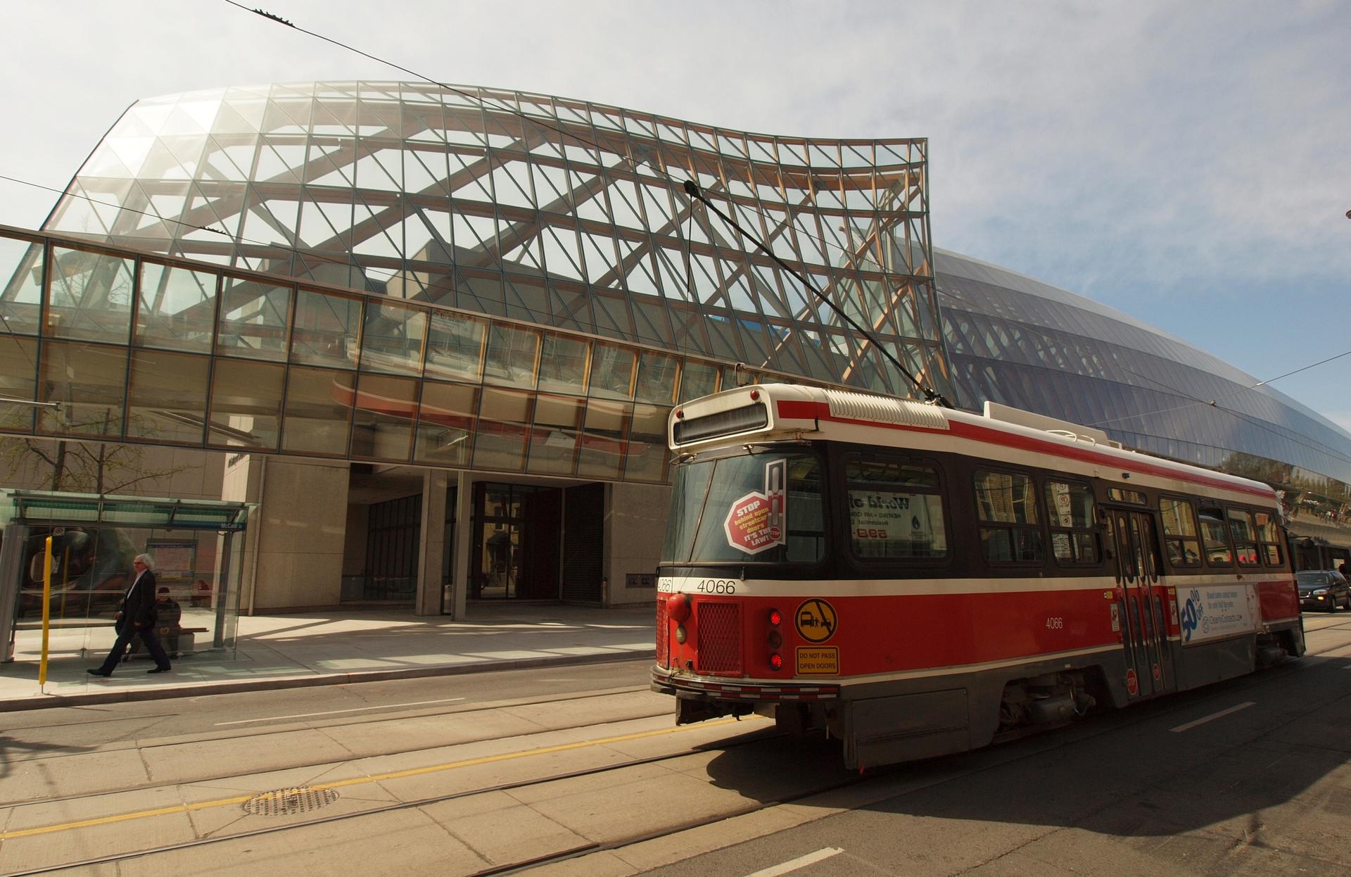 Art Gallery of Ontario - Credit: www.torontowide.com