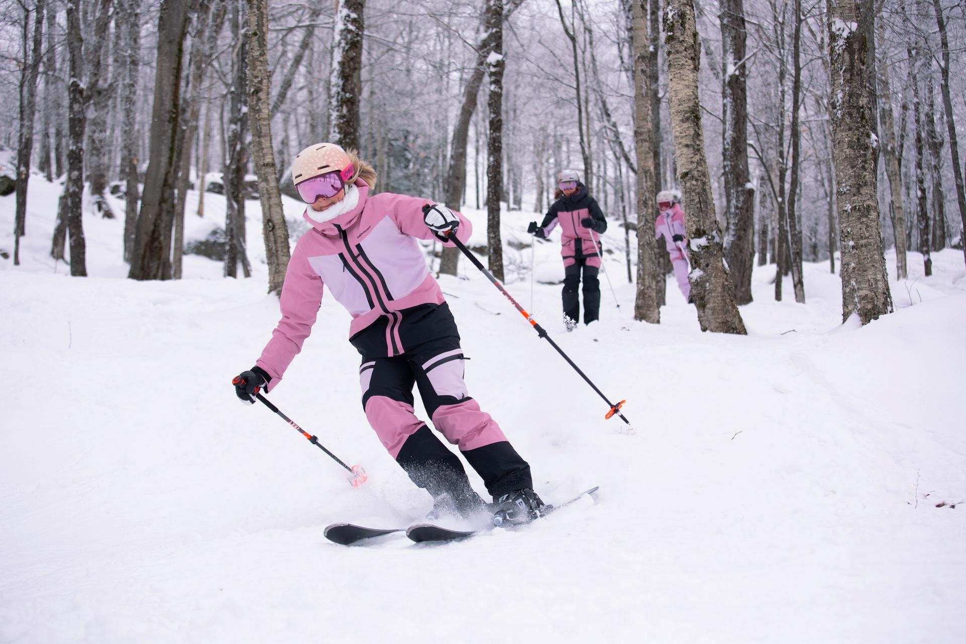 Skiing through the trees in Mont-Blanc