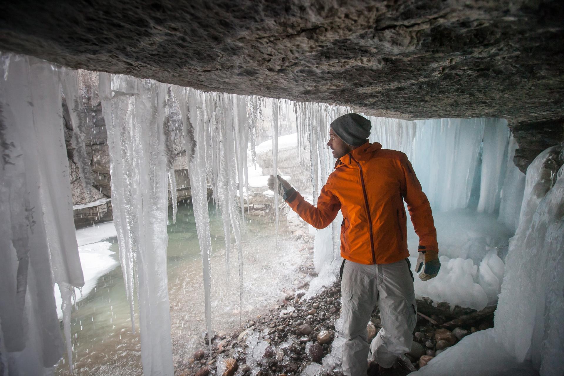 Maligne Canyon